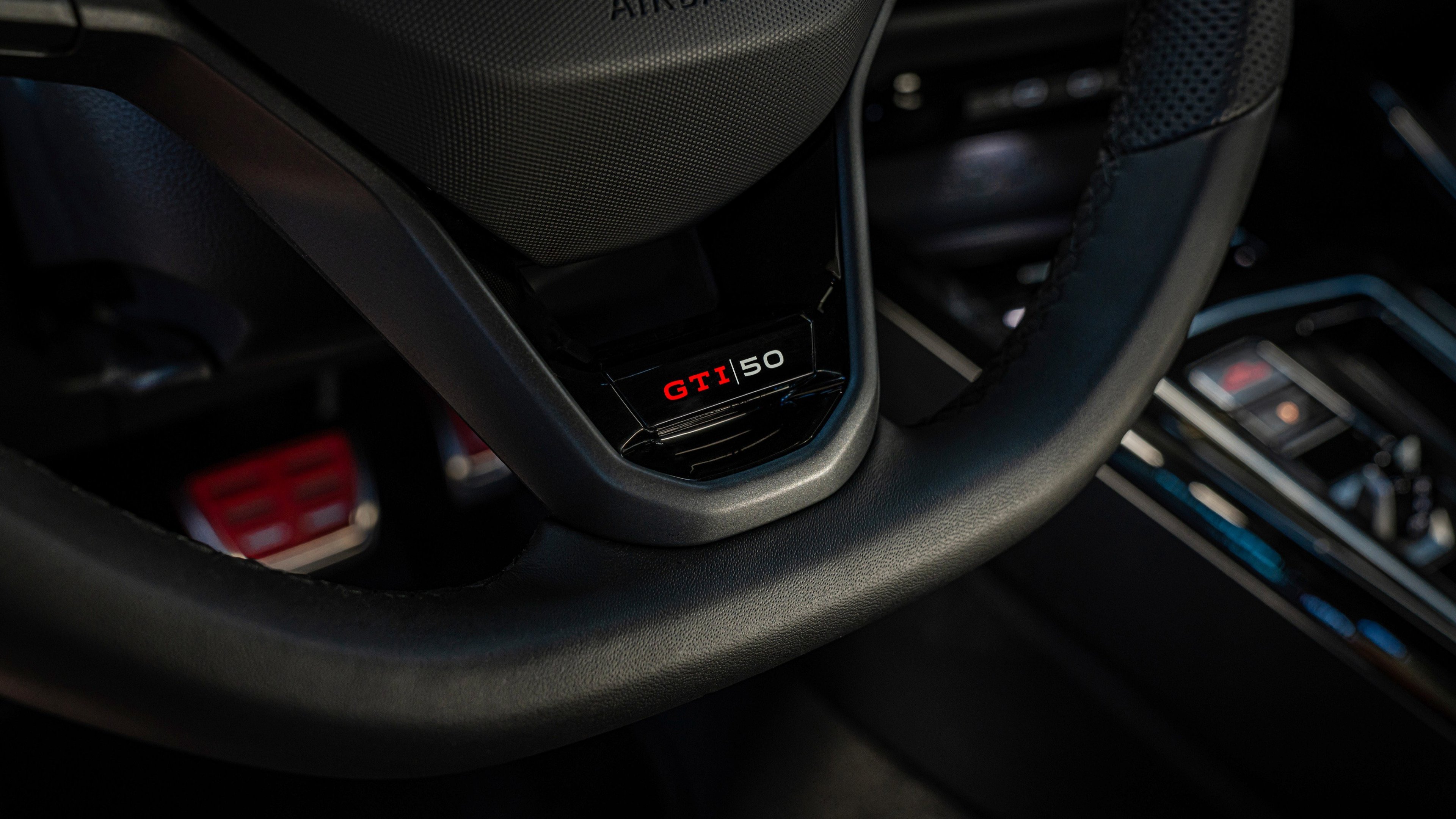 Detailbild 2: Volkswagen Golf GTI Edition 50 2,0 TSI OPF 239KW (325PS)